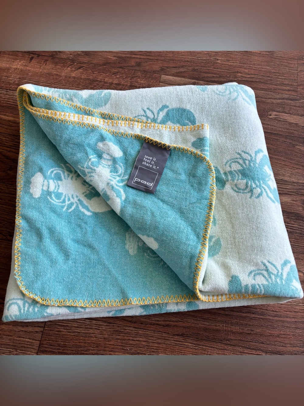 PAD Concept Seaside Reversible Lobster Throw Blanket Blue Cream